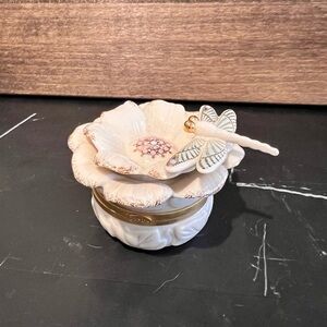 Lenox Secret Garden Dragonfly box